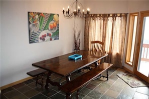 House, Multiple Beds, Hot Tub, Mountain View | Private kitchen | Fridge, microwave, stovetop, dishwasher