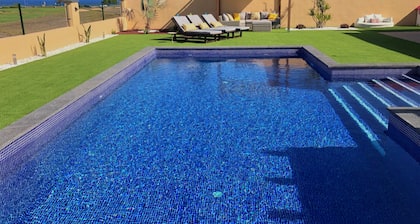 VILLA WITH POOL AND VIEWS