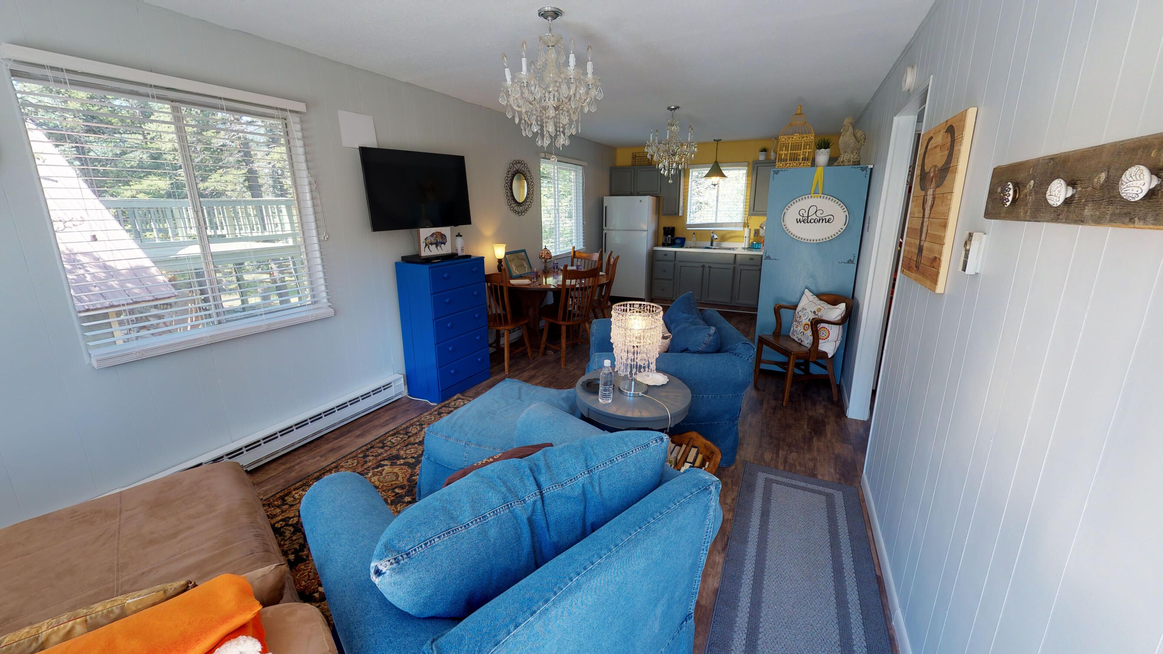River Breeze - Quiet 2 Bedroom unit