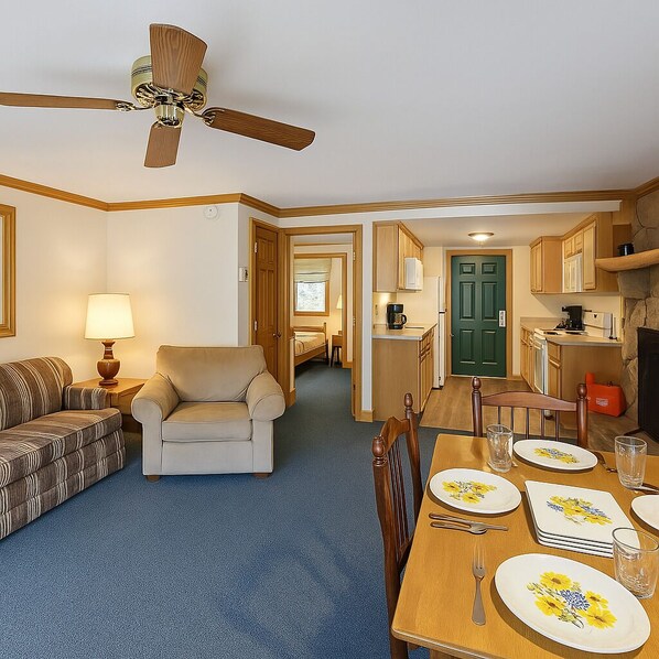 TV, fireplace, DVD player