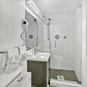 Beach Bungalow | Bathroom | Shower, hair dryer, towels, soap - The Villas at St Pete Beach (St. Pete Beach)