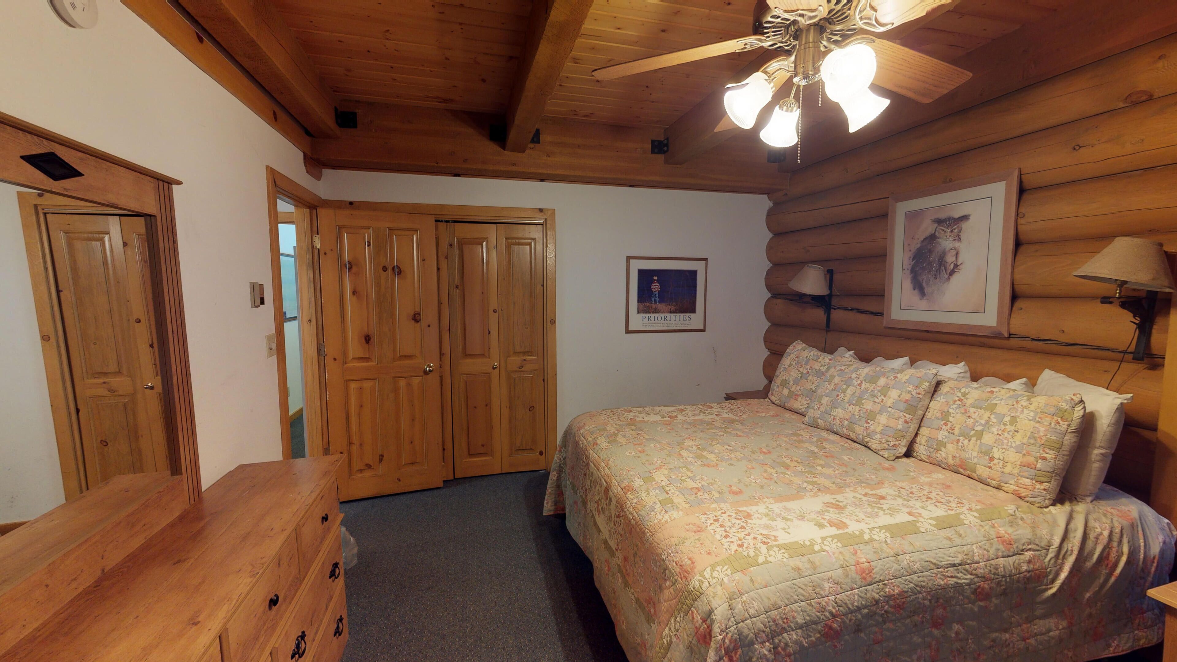 4 bedrooms, free WiFi, bed sheets