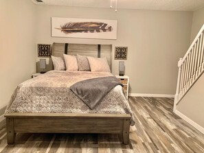1 habitación, escritorio, tabla de planchar con plancha y wifi 