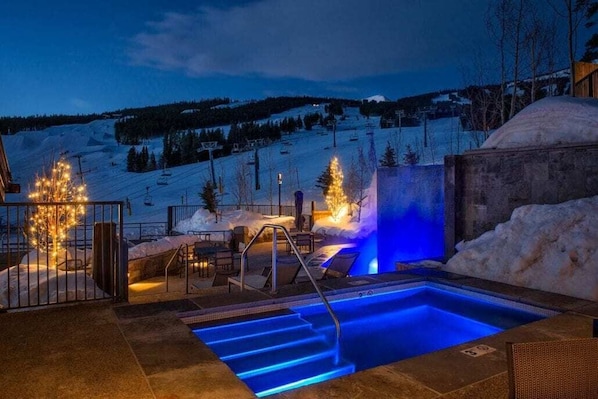 Indendørs pool, udendørs pool