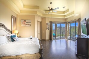 4 bedrooms, Internet, bed sheets