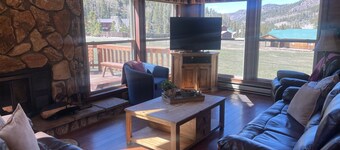 Occupant deux lots sur Monte Vista Estates dans la vallée supérieure de la rivière Rouge, Valley View a beaucoup de s