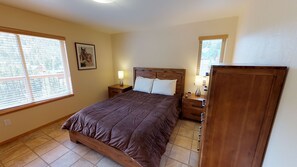 3 habitaciones, wifi gratis y ropa de cama 