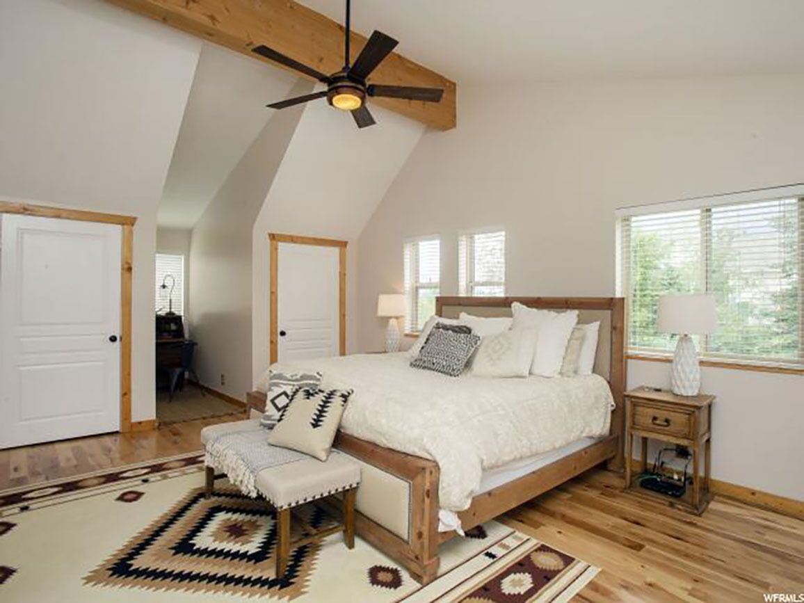 4 chambres, fer et planche à repasser, lit parapluie, Wi-Fi gratuit