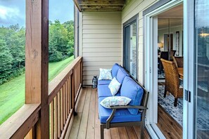 Property grounds - 811-Sugar Ski Premium Two Bed Two Bath First Floor Unit (Sugar Mountain)