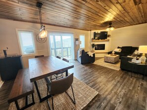 TV, fireplace, DVD player