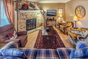 TV, fireplace, DVD player