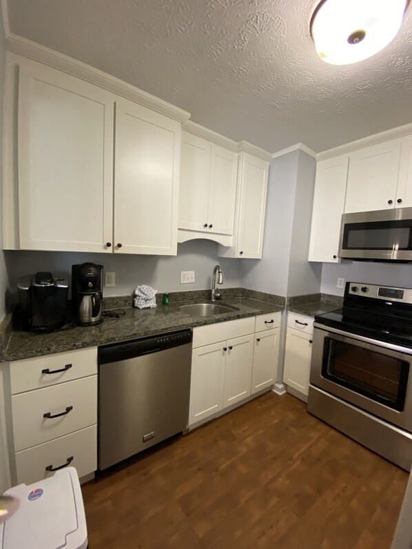 Fridge, microwave, oven, dishwasher