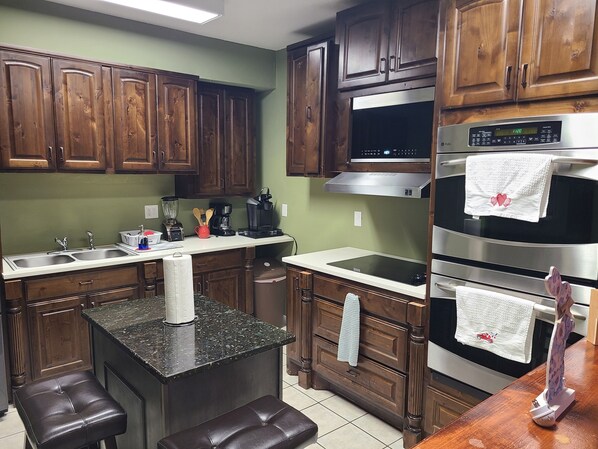 Microwave, stovetop, coffee/tea maker, toaster