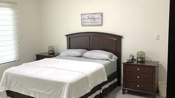 3 dormitorios, tabla de planchar con plancha, wifi y ropa de cama
