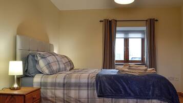 2 bedrooms, free WiFi, bed sheets