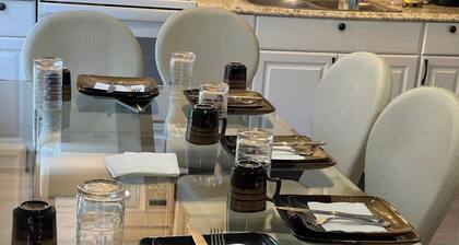 mukava kävellä ulos kellarikerroksessa