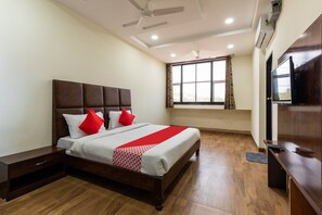 Room - OYO Flagship 41366 Hotel S Pride Sector A (Indore)