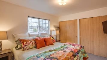 2 Schlafzimmer, Bügeleisen/Bügelbrett, WLAN, Bettwäsche