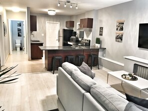 Fernseher, Netflix, Streaming-Dienste