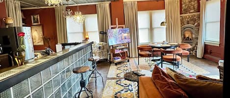 Bar (in der Unterkunft)