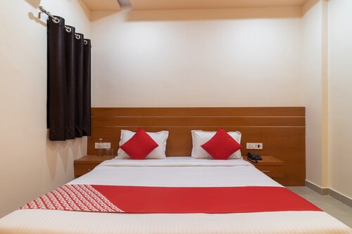 OYO Flagship 45850 Vishwanath Palace