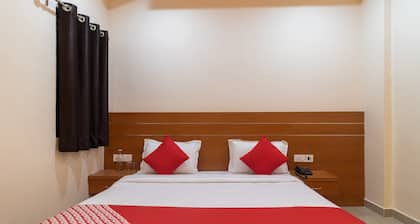 OYO Flagship 45850 Vishwanath Palace