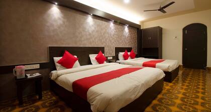 OYO Flagship 36852 Hotel Ritz Heritage Khandala Rd