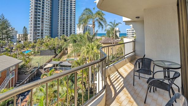 Apartment, 2 Bedrooms | Balcony view - Terrific Location, Large 2BR, 2 Bath Apt (Surfers Paradise)