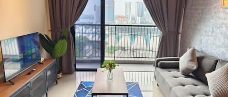 Family Apartment | 1 bedroom, blackout curtains, iron/ironing board, free WiFi