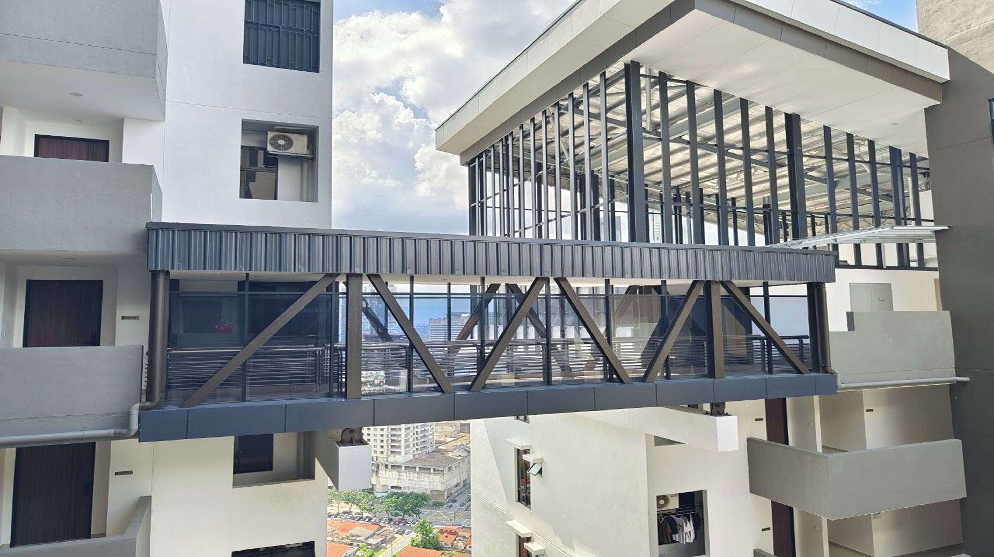 family apartment | 1 bedroom, blackout curtains, iron/ironing board, free wifi