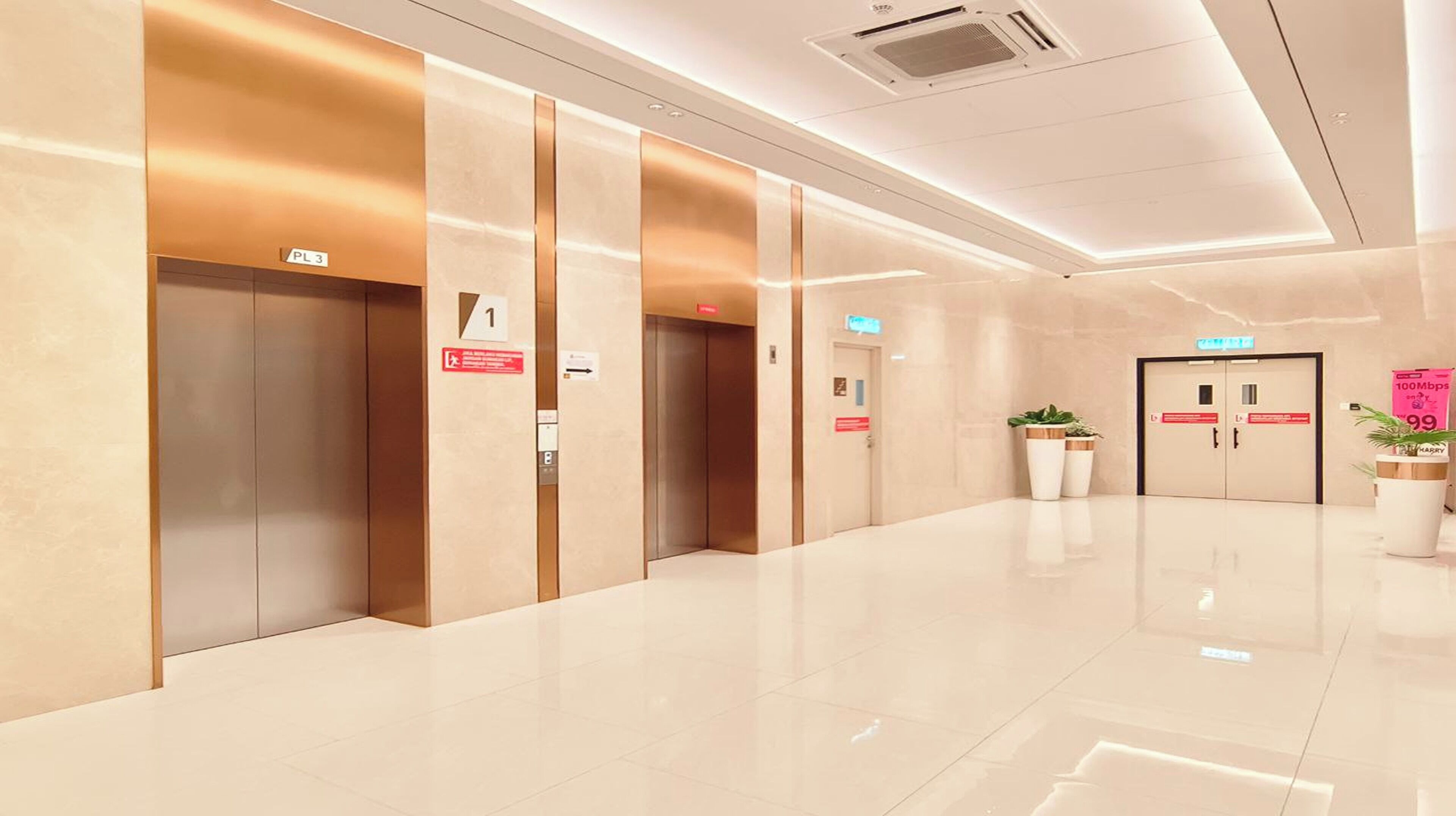 family apartment | 1 bedroom, blackout curtains, iron/ironing board, free wifi