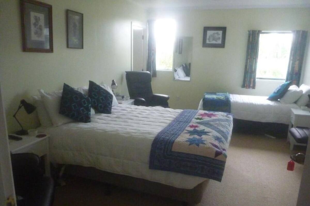 Iron/ironing board (on request), free WiFi, bed sheets