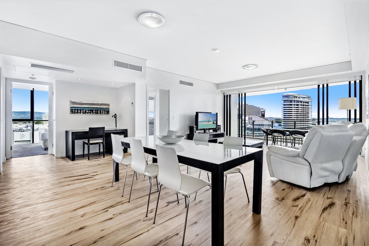 Premier Apartment | Living area