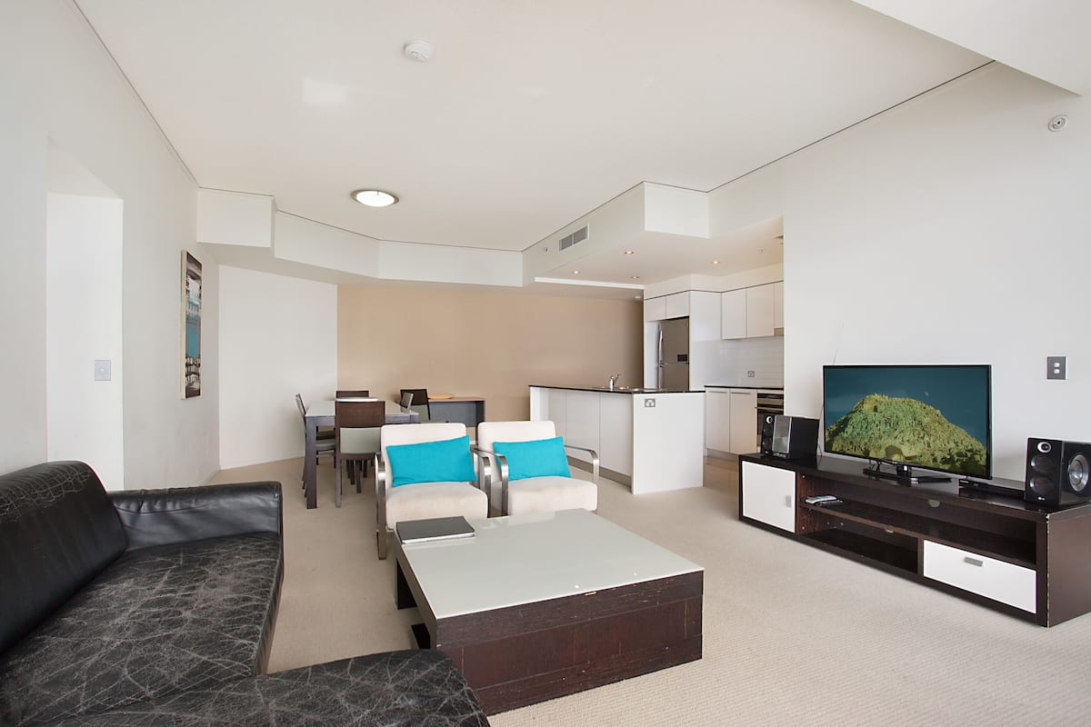 Economy Apartment | Living area