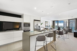 Premium Apartment | Private kitchen | Full-size fridge, oven, dishwasher, electric kettle