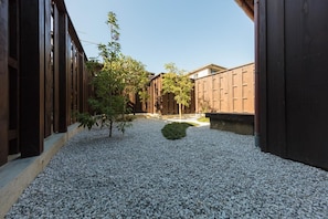 Property grounds - SenzanAn Kitamachi 101 (Yuasa)