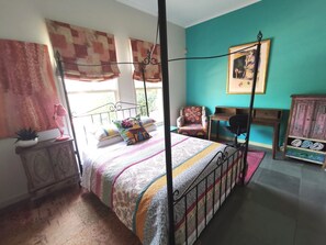 Habitación Deluxe, vistas a la piscina (Private Bathroom, Private Entrance) | Decoración individual y wifi gratis