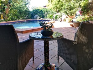 Deluxe Room, Pool View (Private Bathroom, Private Entrance) | Courtyard view - Stylish Comfortable Central Artists Home (Glen Waverley)