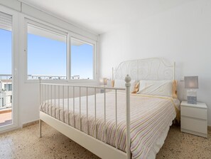 2 Schlafzimmer, Bügeleisen/Bügelbrett, Internetzugang, Bettwäsche