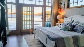 5 chambres, fer et planche à repasser, lit parapluie, Wi-Fi gratuit