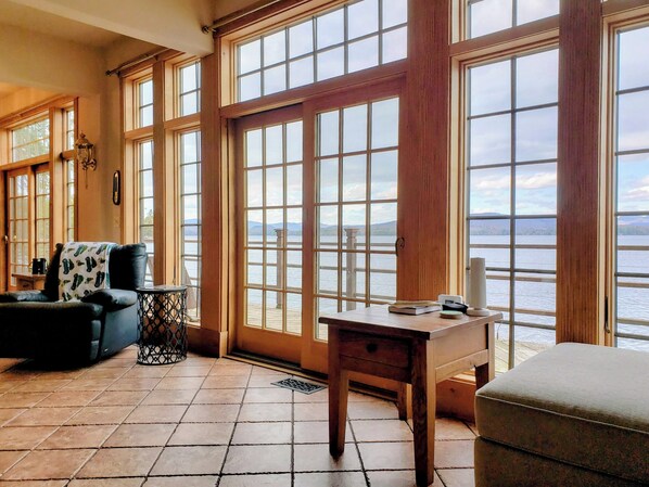 TV, fireplace, books