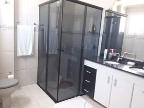 Haartrockner, Toilettenpapier