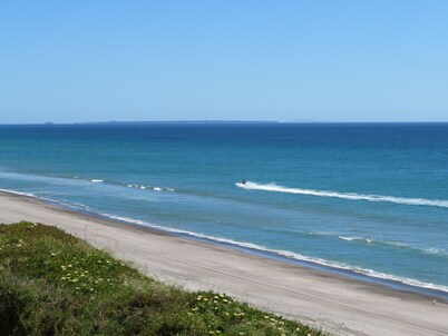 Absolutamente impresionante refugio rural frente a la playa. Paraíso privado