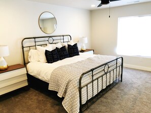 3 bedrooms, travel cot, free WiFi, bed sheets