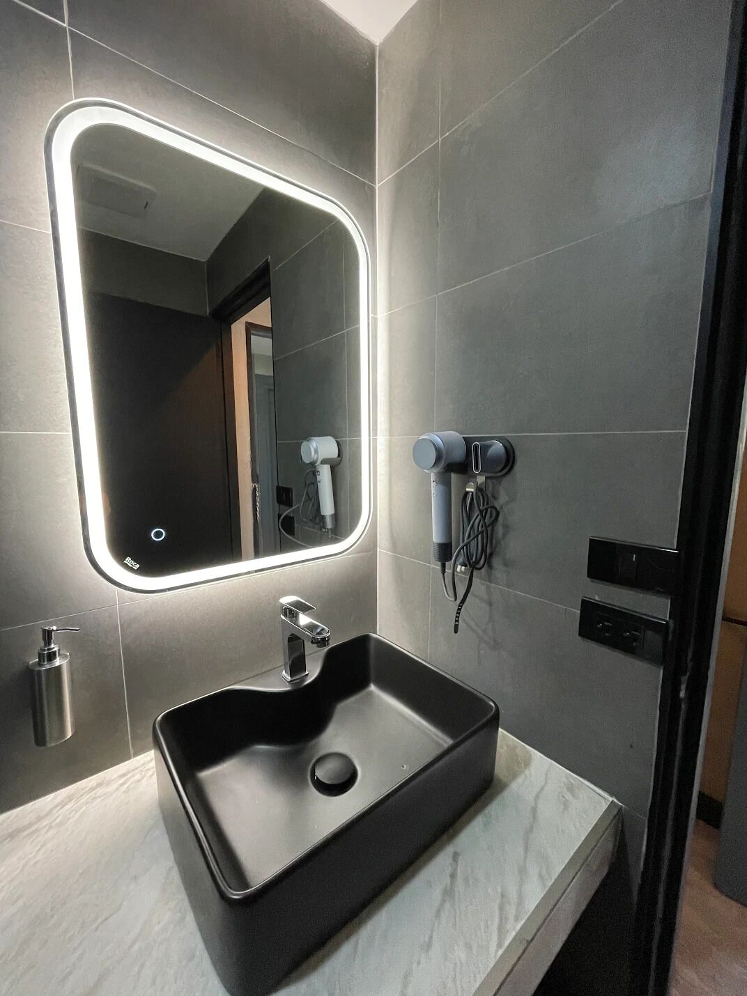 Photo - Mad Monkey Bangkok