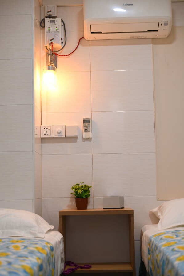 Chambre avec lits jumeaux | Wi-Fi gratuit