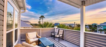 A Shore Delight- 4BD Coastal Retreat w/ PVT Pool & Gulf-Views From Both Decks