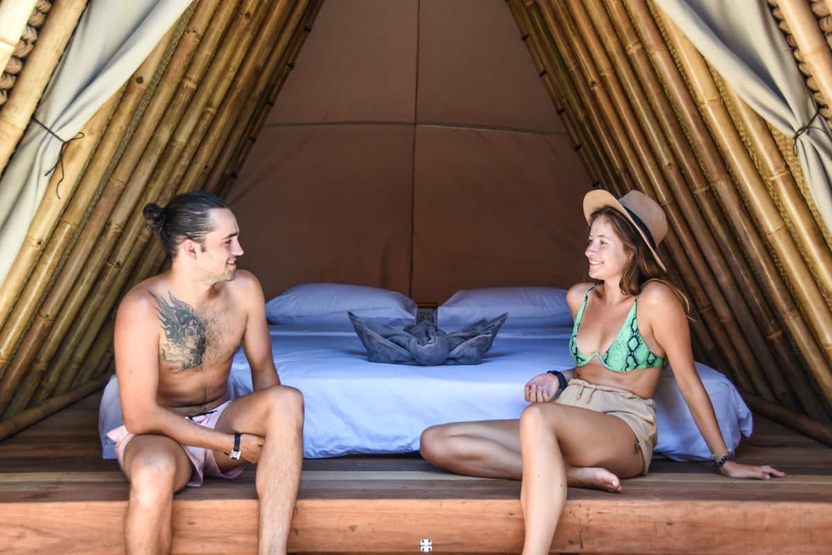 Wifi gratis y ropa de cama