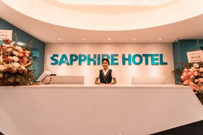Reception - Sapphire Hotel Silom Bangkok (Bangkok)