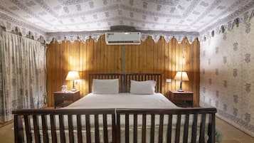 Luxury Tent, Lake View | Desk, bed sheets